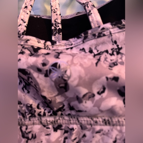 GAIAM sports bra Mulitcolor✨ Size Xs❤️ - Picture 3 of 4